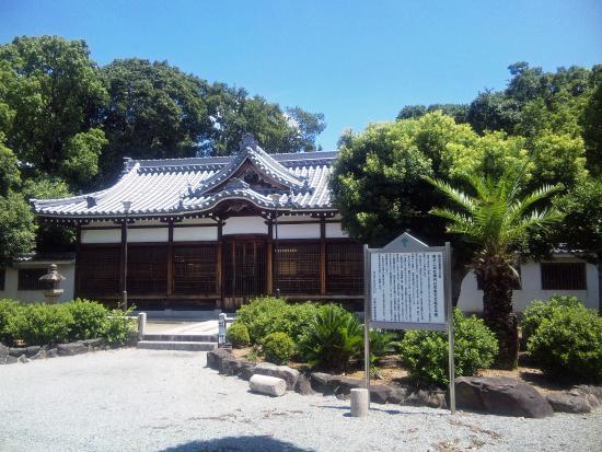 泉井上神社